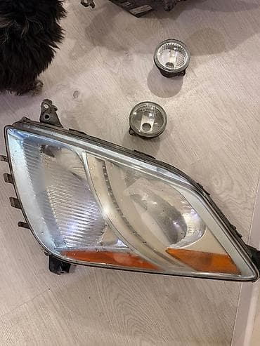 prius yan guzgu: Komplekt, Yaxın və uzaq vuran işıqlar Toyota — 1