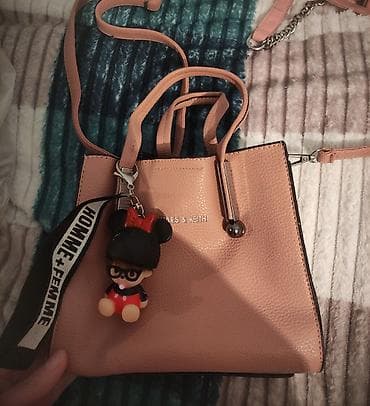 Charles & Keith çiyin/çapraz çanta - Rəng: açıq şaftalı/çəhrayı