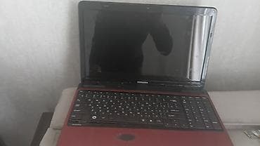 Toshiba Satellite noutbuku - Ekran: təxminən 15.6" LED, HD -