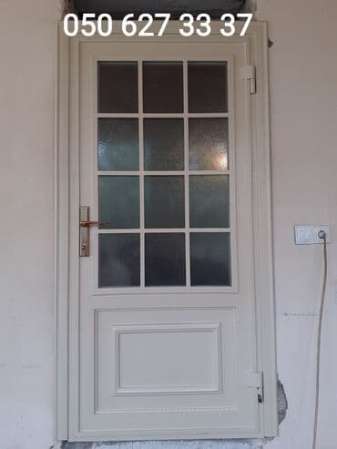 islenmis demir resotkalar: Dəmir Darvaza seyf qapılar reşotka perilaların yığılması yerində təmir — 1