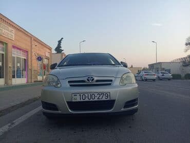 автокредит на подержанный автомобиль: Toyota Corolla: 1.4 l | 2006 il Hetçbek — 1