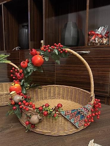 qara saça refle: Buketlər, səbətlər — 1