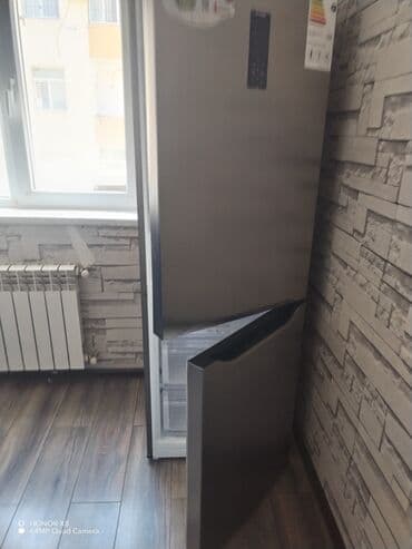 бу кровати: Bu, mətbəxlər üçün nəzərdə tutulmuş müasir üslublu şkaflar dəstidir — 3