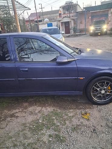 opelər: Opel Vectra: 2 l | 1996 il 547000 km Sedan — 9