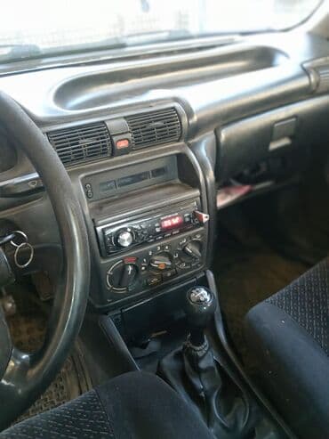 турбаза автомобиль: Opel Astra: 1.6 л | 1997 г. 299500 км Хэтчбэк — 7