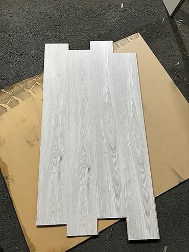 Məhsul: Ağac naxışlı laminat panellər (boz açıq ton) - Material
