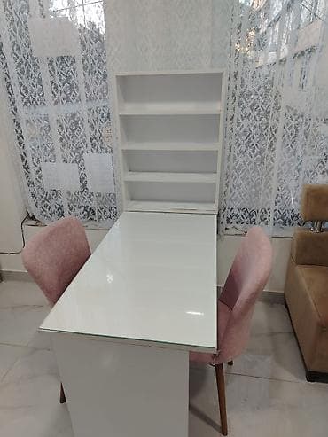 İşlənmiş, Manikür üçün masa — 1