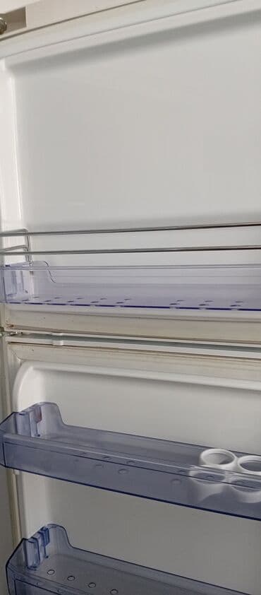 ömər atçılıq: Yeni 2 qapılı Beko Soyuducu Satılır, rəng - Ağ — 5