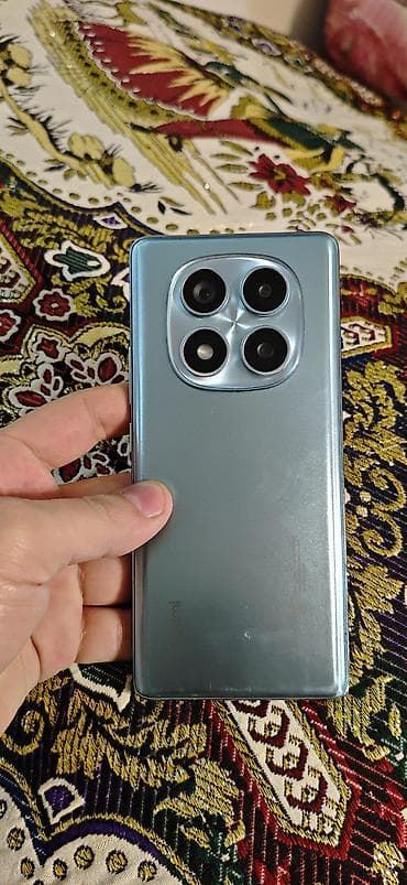 redmi airdots pro: Ideal vezyetde 14pro 8ram 256 yaddaw,barter yoxdu — 3