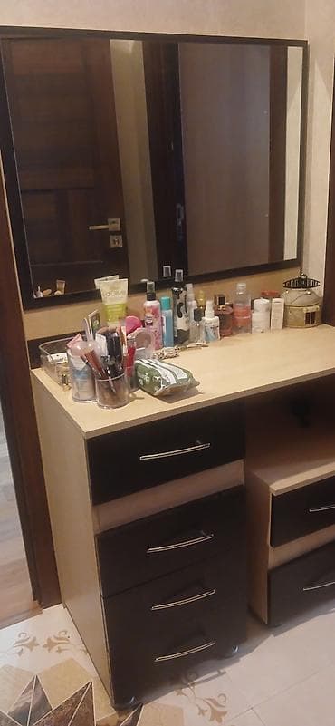 usdul usdol: Güzgülü — 1