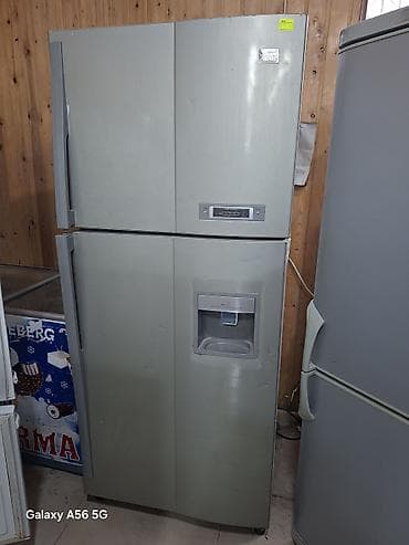 Iki qapılı soyuducu (üstü dondurucu, altı soyuducu bölmə)