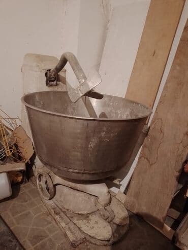 Su, sok, ayran aparatları: Ünvan məşdağa xəmir yoğuran 80 kiloluğ — 2