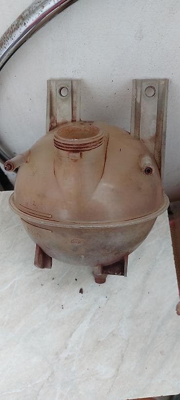 Ford Tranzit antifriz baçoku ( işlənmiş)[ 1990 - 1999 ](köhnə