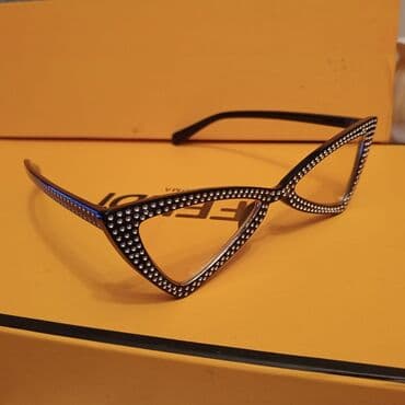 eynek cerciveleri: Gün eynəyi, Fendi, Yeni — 2