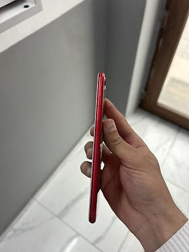 ipad mini 8: IPhone 7 Plus, 32 GB, Qırmızı, Barmaq izi — 3