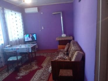 Дома: Sumqayıt şəhərinin Corat qəsəbəsində, dəniz sahilinə yaxın, 4 nömrəli — 1