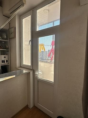 gencede qapi: Plastik qapı və pəncərə satılır ölçü qapı 190x75, tavana kimi 253 — 1