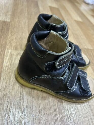 высокая ортопедическая детская обувь: 30-31 razmerdir 70 m alınıb Uşaq ortopedik sandal ayaqqabıları - — 2