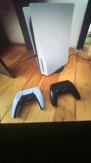 Real alıcı yığsın içində 15oyun var PlayStation 5 (diskli versiya)