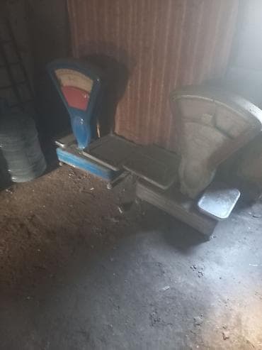 весы: Məhsul: Mexaniki tərəzilər (2 ədəd) Təsvir: - Şaquli göstəricili — 2