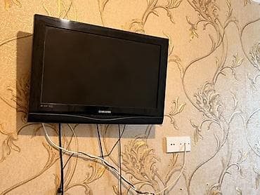 usb flash kart: Unvan akkord bakıxanov . Unvandan goturmek serti ile Samsung LCD — 2