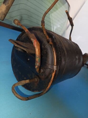 4, 10 l, Benzin, 1985 il, Orijinal, İşlənmiş