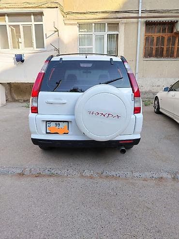 vaz lada 2115: Honda CR‑V, ağ rəng, krossover/SUV. - Eksteryer: dam relsləri, ön — 2