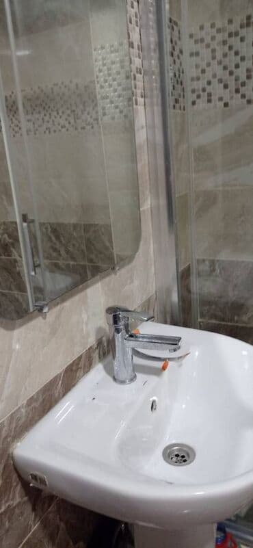 kirayə restoran: Ev esyasizdir yeni yemir olunub Kombi sistemi var metbex mebeli qaz — 2