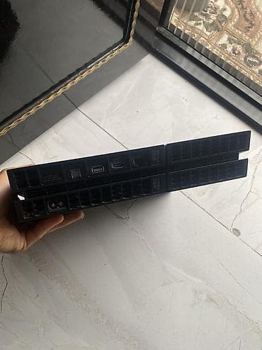 gumuş eşyalar: Ps4 fat mat madel 1Tb yadas icinde Türkiye hesapi var hesapsiz oyunsuz — 3