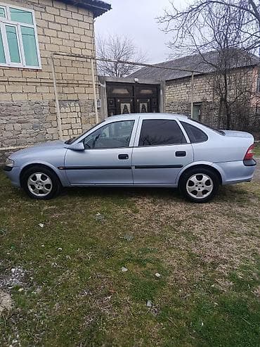nissan note bufer: Opel Vectra: 1.8 l | 1997 il 415000 km Sedan — 7