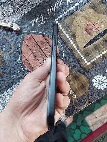 optimal telefon: Redmi 12, 256 GB, rəng - Qara, Barmaq izi, Face ID — 5