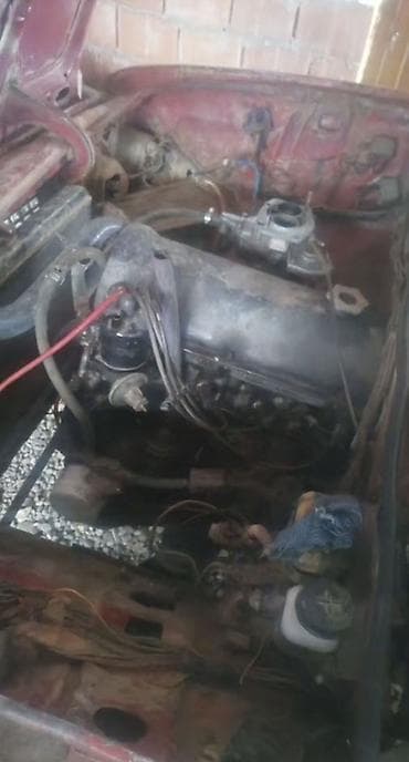 bmw 525 2003: SƏNƏTDƏRİ YOXDU maşın işlək vəziyətdədir VAZ 2101 “Jiquli” sedan - — 3