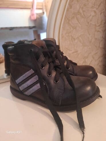 Kulonlar: Uşaq ayaqqabıları – 2 cüt 1) Qara dəri botinka - Material: yumşaq — 4