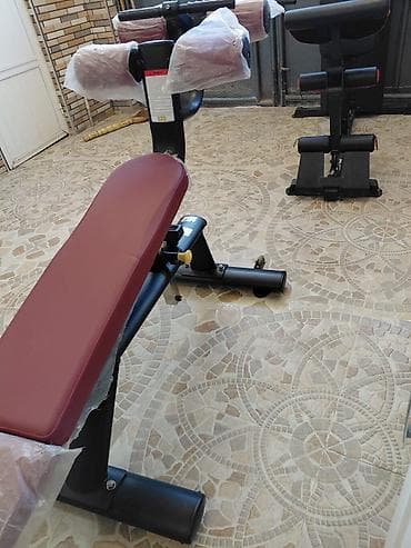 Fitness üçün universal skamya – qarın və bel əzələləri üçün -