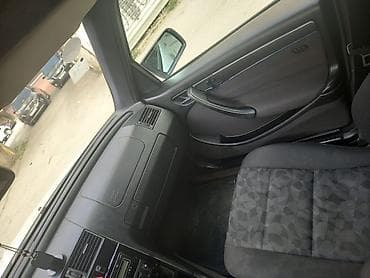 polsa masin bazari: Mercedes-Benz C-Class: 2 l | 2000 il Sedan — 8
