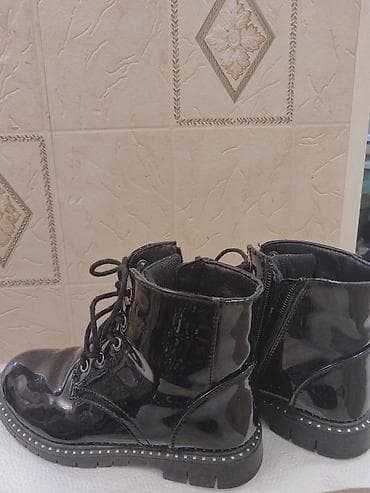 botika shoes: Bata firması.31 Ölçü. 50 Azn — 2