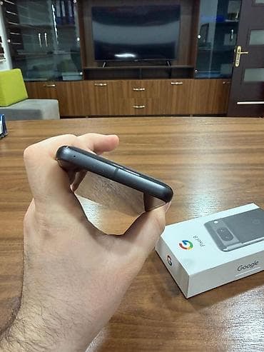 philips xenium 9@9q: Google Pixel 8, 128 GB, rəng - Qara, Barmaq izi — 5