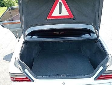 mersedes saat: Mercedes-Benz E 230: 2.3 l | Sedan — 8
