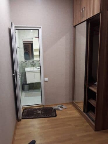 gəncədə 3 otaqlı ev: Yeni Yasamalda Günəşpetrola yaxin və abravo marketə yaxin 10 mertebeli — 6