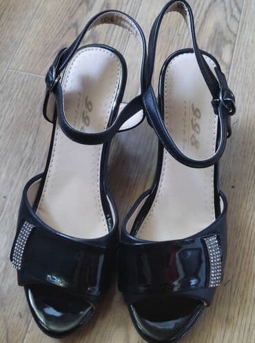 basanoşka 2022: Ölçü: 39, rəng - Qara, Yeni — 1