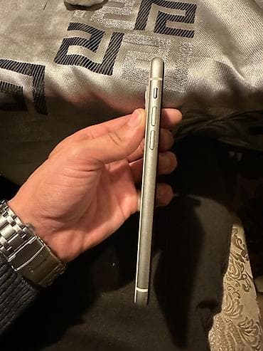 iphone x azerbaycan: IPhone 11, Ağ — 3