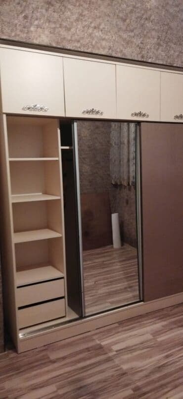 kupe şkaf: İşlənmiş, Kupe, 3 qapılı Düz dolab, Dolab-asılqan — 2