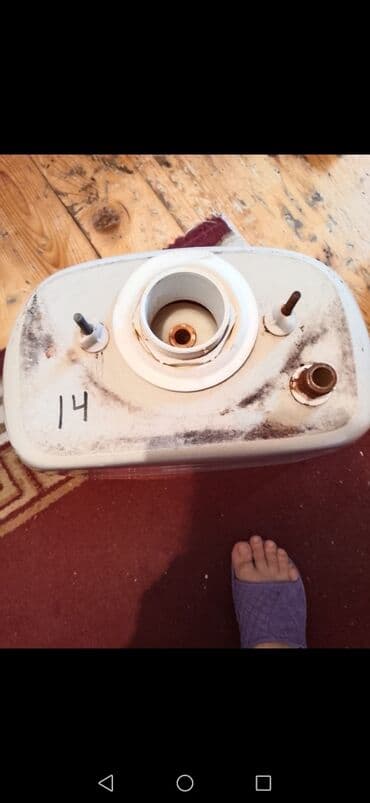 бачок для унитаза: Salam aleykum unitaz üçün baçonkalar satilir az istifade olunublar — 27