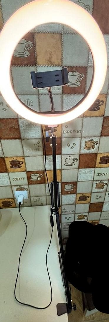 dubai iphone 14 pro: Masaüstü LED ring işıq dəsti - 26–30 sm diametrdə dairəvi LED işıq - — 5