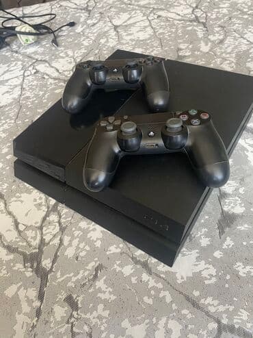 playstation 4 kabel: Playstation 4 500gb yaddash,iki pult(orginal) pultun biri şunurla — 2