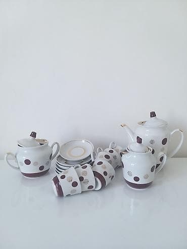 konfet qabl: Çay dəsti — 1