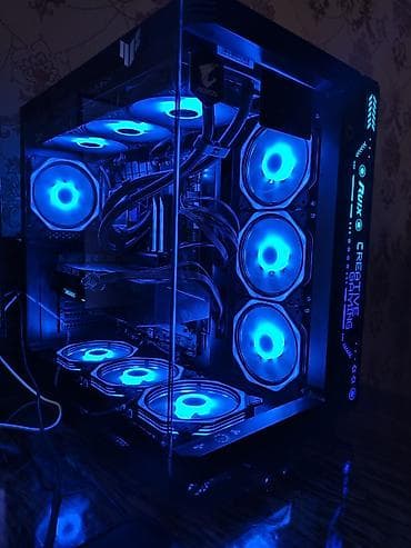 nvidia: Fotoda gördüyünüz oyun kömpüteri hər bir şeyi ilə bərabər satılır — 4