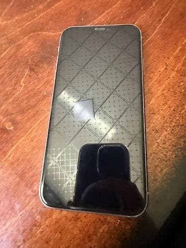 ipad 2 mini: IPhone 11, 128 GB, Deep Purple, Simsiz şarj — 1