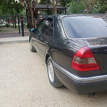 diski r19: Mercedes-Benz C-Class: 2.2 л | 1994 г. Седан — 2