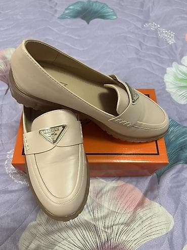 Qadın loaferləri – krem rəng - Brend yazısı: “FELLET” (daxili lalafo.az -da Qadın loaferləri – krem rəng - Brend yazısı: “FELLET” (daxili